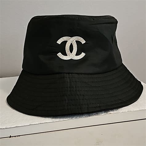 chanel lampenkap|Chanel bucket hats.